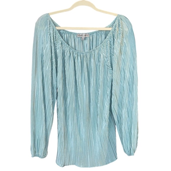 Absolutely Famous Tops - Absolutely Famous Green Pleated Boho Top, Size Large